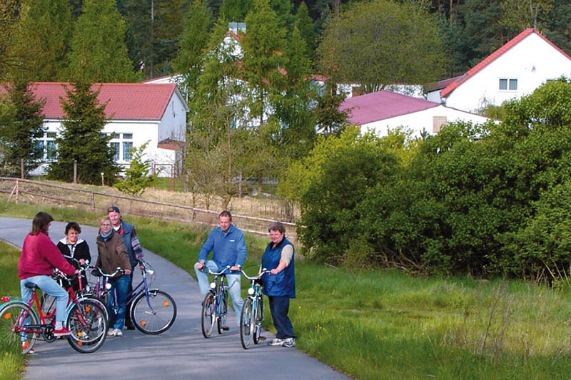 Jugendbegegnungsstätte Am Kutzowsee, Plöwen